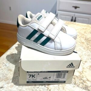 Adidas grand court 2.0 CFI